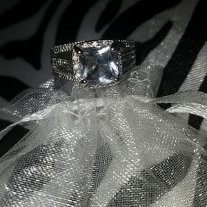 Stunning Silver ring